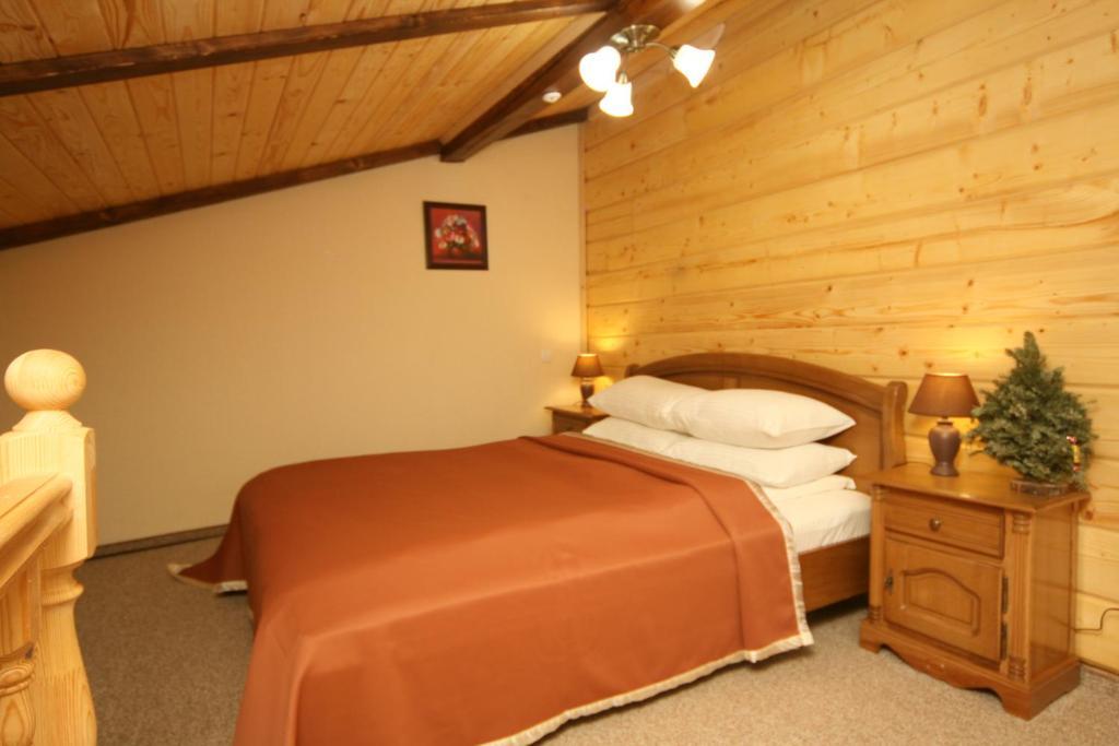 Hotel Plus Bukovel Room photo